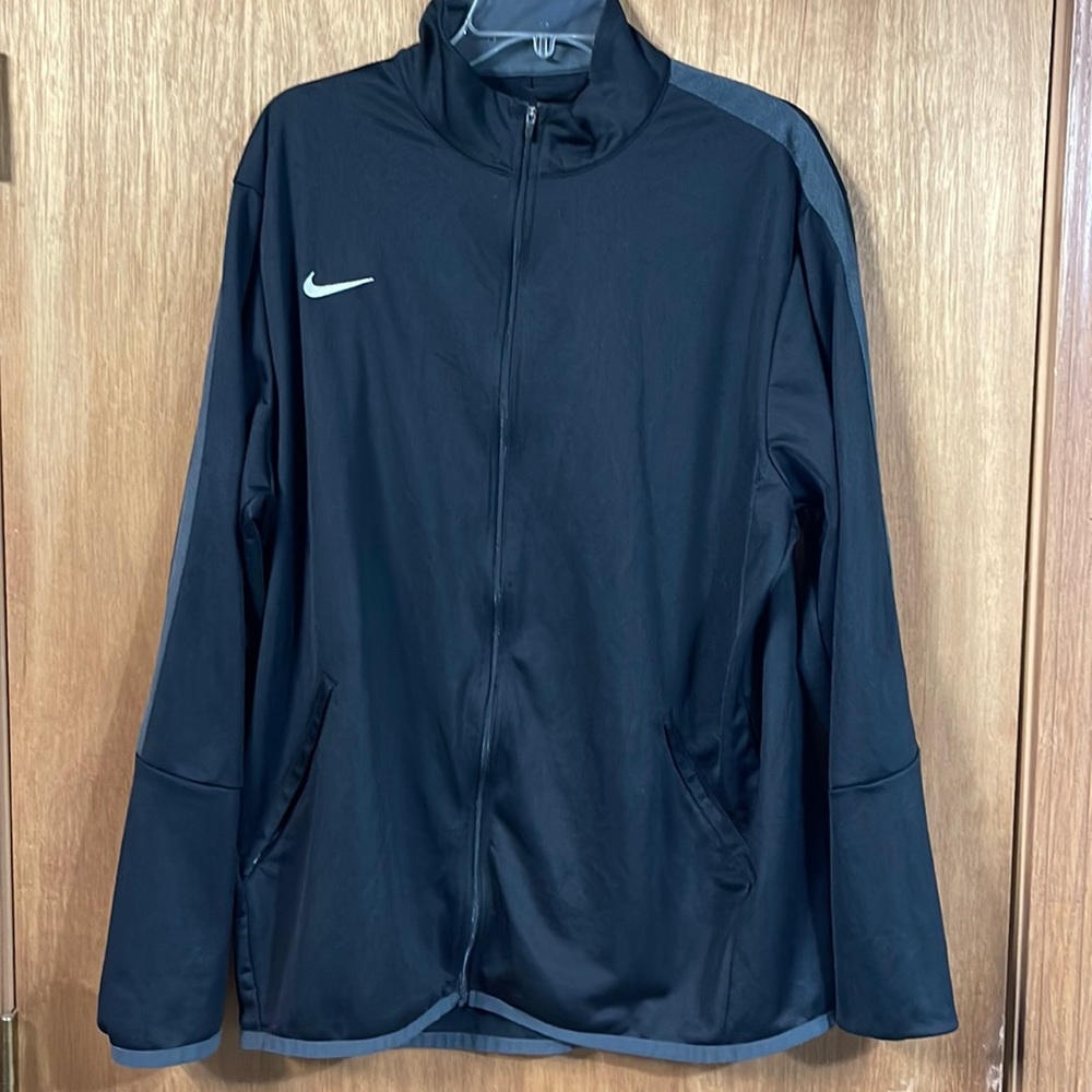 Nike sweater